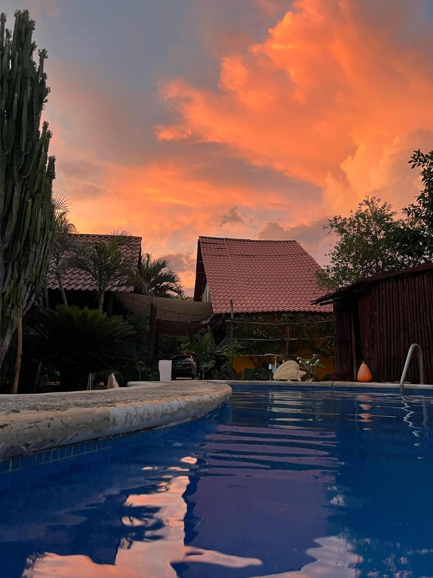 Ticul Quinta Rosita Bed & Breakfast エクステリア 写真